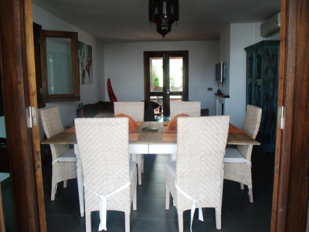 Book Now Spacious 12P Villa With Communal Pool Las Negras Exteriör bild